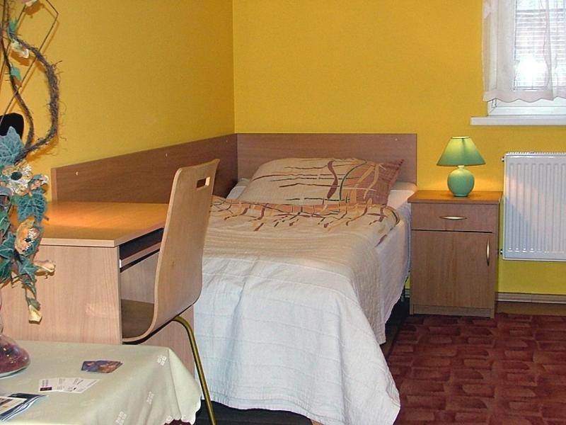 Dom Goscinny Pod Brzozami Poznan Ruang foto